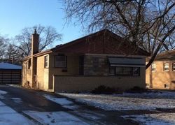 Pre-foreclosure Listing in KEYSTONE AVE MIDLOTHIAN, IL 60445