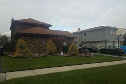 Pre-foreclosure in  VOLLBRECHT RD South Holland, IL 60473