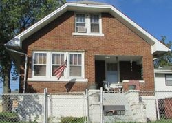 Pre-foreclosure Listing in N HICKORY ST CREST HILL, IL 60403