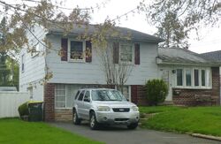 Pre-foreclosure Listing in WILLARD RD HATBORO, PA 19040
