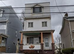  Hulton St, Carnegie PA