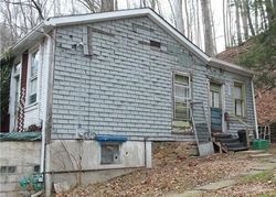 Pre-foreclosure in  GLENFIELD RD Sewickley, PA 15143