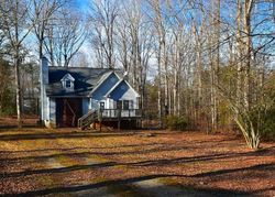 Pre-foreclosure in  SEA CLIFF DR Ruther Glen, VA 22546