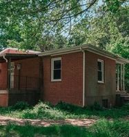Pre-foreclosure Listing in WARRENTON RD GOLDVEIN, VA 22720