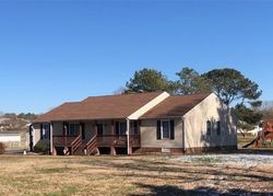 Pre-foreclosure Listing in THICKET DR SANDSTON, VA 23150