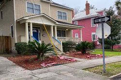 Pre-foreclosure in  E BOLTON ST Savannah, GA 31401