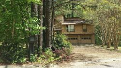 Pre-foreclosure in  RIDGETOP DR NW Acworth, GA 30102