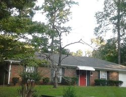 Pre-foreclosure Listing in HERRINGBONE HOLW LITHONIA, GA 30058