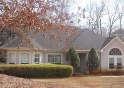 Pre-foreclosure in  FALCON CREEK CT Suwanee, GA 30024