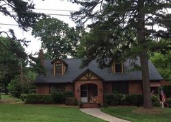 Pre-foreclosure in  MEMORIAL DR Gainesville, GA 30501