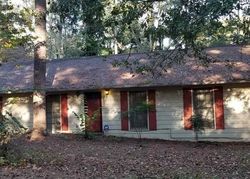 Pre-foreclosure Listing in DEER RUN RD ELLENWOOD, GA 30294