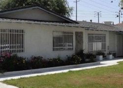 Pre-foreclosure Listing in MIRA SOL DR MOORPARK, CA 93021