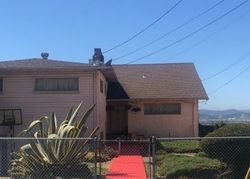 Pre-foreclosure Listing in HIGHLAND AVE RICHMOND, CA 94805