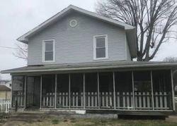 Pre-foreclosure in  7TH AVE Saint Albans, WV 25177