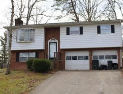Pre-foreclosure in  FRONT ROYAL DR Charleston, WV 25313