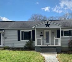 Pre-foreclosure Listing in CLARK MILAM ADDITION SHADY SPRING, WV 25918