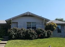 Pre-foreclosure in  GLENHAVEN ST Arlington, TX 76010