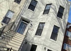 Pre-foreclosure in  JEFFERSON AVE Brooklyn, NY 11221