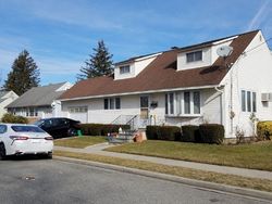 Pre-foreclosure in  CRESCENT ST Hicksville, NY 11801