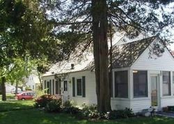 Pre-foreclosure in  BOWLING LN Levittown, NY 11756