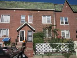 Pre-foreclosure Listing in CRESCENT ST ASTORIA, NY 11106