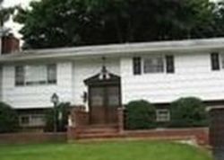 Pre-foreclosure in  GOVAN DR Stony Point, NY 10980