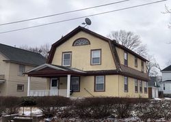 Pre-foreclosure in  RANKIN AVE Schenectady, NY 12308