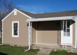 Pre-foreclosure in  CLYDE AVE Lima, OH 45804