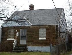 Pre-foreclosure in  GROVEWOOD AVE Cleveland, OH 44119