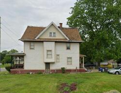Pre-foreclosure in  W DELAWARE AVE Toledo, OH 43610
