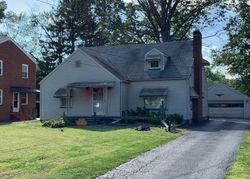 Pre-foreclosure Listing in CENTRAL PARKWAY AVE SE WARREN, OH 44484