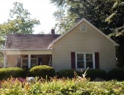 Pre-foreclosure Listing in STEWART AVE JONESBORO, GA 30236