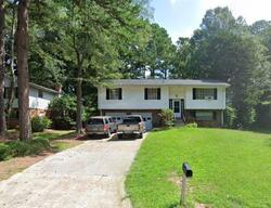 Pre-foreclosure in  PEACHTREE LN Riverdale, GA 30274