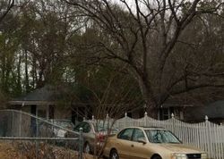 Pre-foreclosure in  BENTEEN WAY SE Atlanta, GA 30315