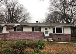 Pre-foreclosure Listing in GOODWOOD AVE ESSEX, MD 21221