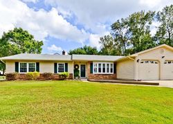 Pre-foreclosure in  WILLIAMSBURG DR Waldorf, MD 20601