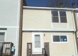 Pre-foreclosure Listing in PINE RIDGE CT # 124 GERMANTOWN, MD 20874