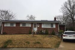 Pre-foreclosure in  RED OAK DR Hyattsville, MD 20783