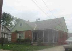  W River Dr, Pennsauken NJ