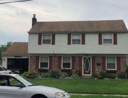 Pre-foreclosure in  WINDING WAY RD Stratford, NJ 08084