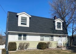 Pre-foreclosure in  MAIN ST Bloomsbury, NJ 08804