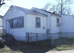 Pre-foreclosure in  SEELEY AVE Keansburg, NJ 07734