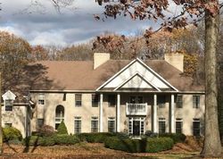 Pre-foreclosure Listing in DOUGLAS DR SPARTA, NJ 07871