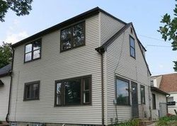  S 64th St, Milwaukee WI