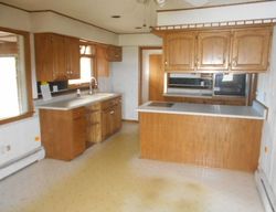 Pre-foreclosure Listing in KETTLE MORAINE DR S SLINGER, WI 53086