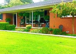 Pre-foreclosure Listing in BAGLEY DR FAYETTEVILLE, TN 37334