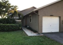  Gate Lake Rd, Fort Lauderdale FL