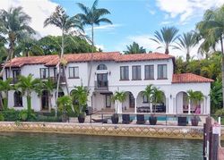 Pre-foreclosure in  N BAY RD Miami Beach, FL 33140