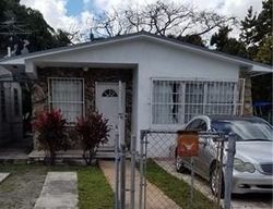 Pre-foreclosure in  E 17TH ST Hialeah, FL 33010