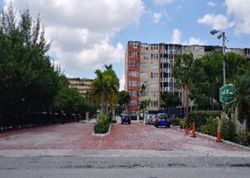 Pre-foreclosure in  NE 191ST ST  # 4 Miami, FL 33179